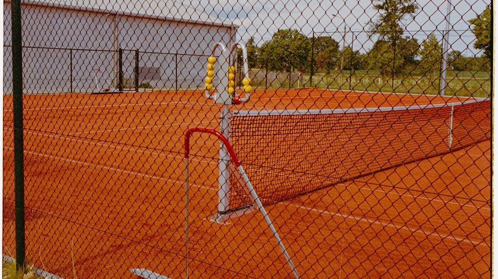 tennisplatz bewässerung
